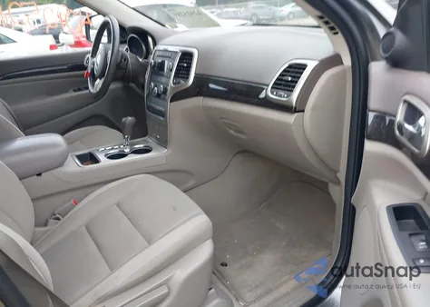 2011 Jeep Grand Cherokee Laredo from USA, damaged, VIN 1J4RR4GG3BC679264